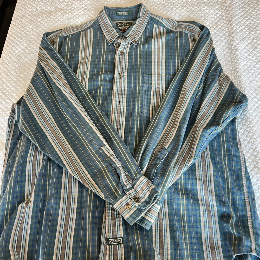 Dockers mens button down